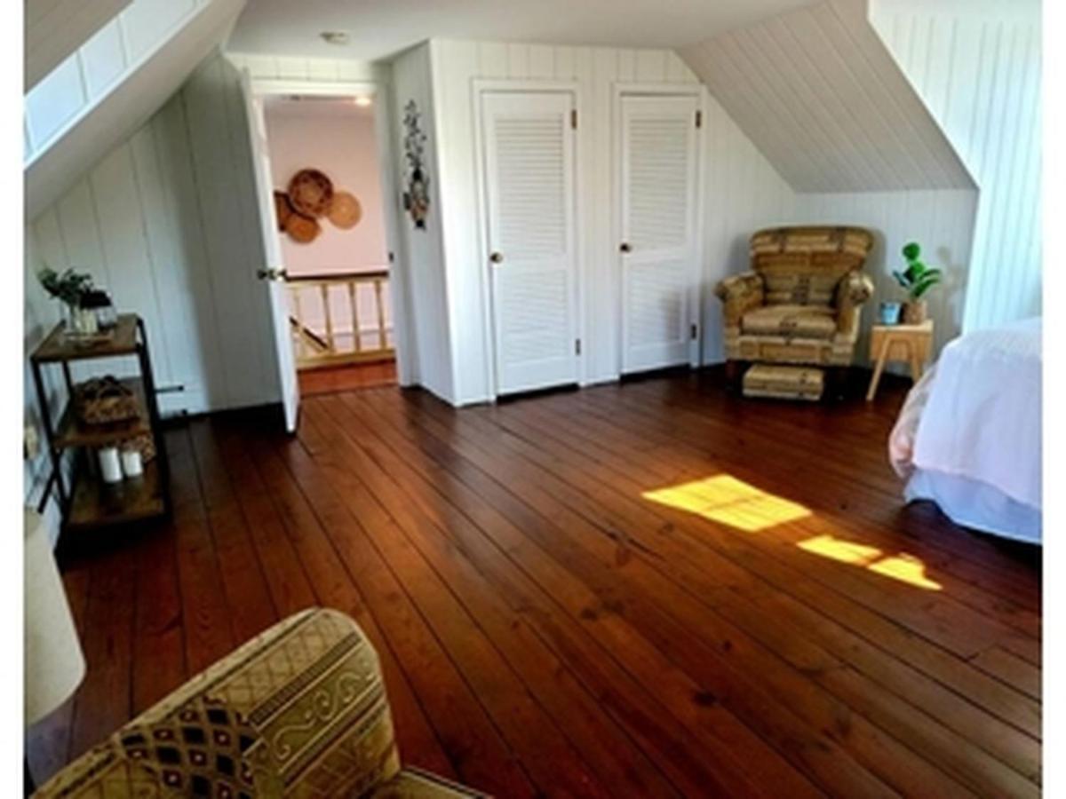 Downingtown Manor - 1900S Farmhouse With Creek Views 外观 照片